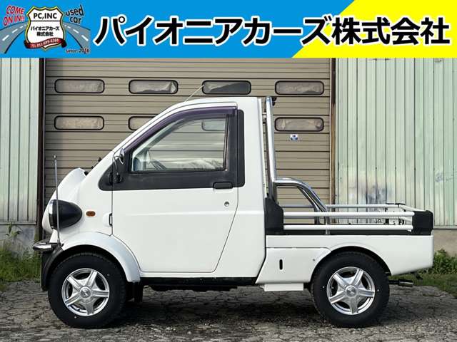 Daihatsu Midget II 10