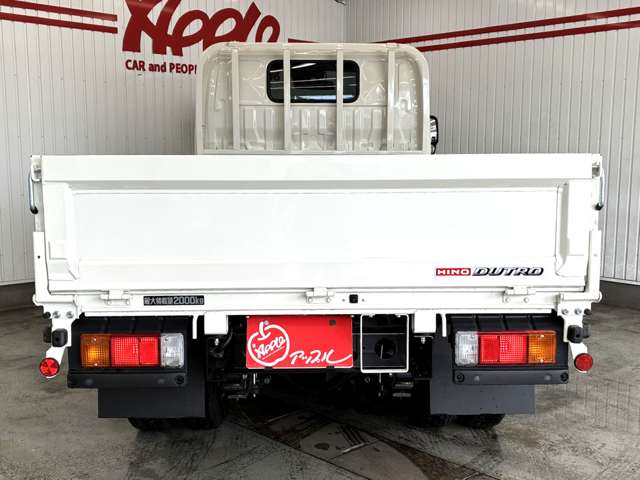 Hino Dutro 11