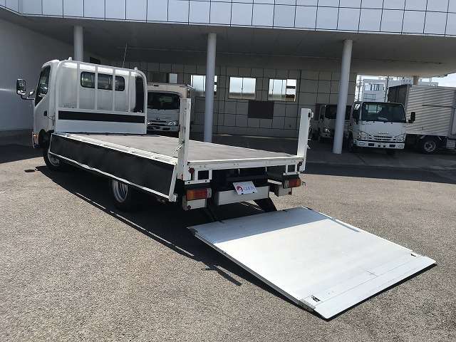 Toyota Toyoace 11