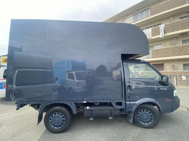 Mazda Bongo Truck 11