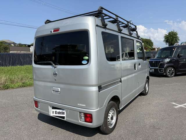 Nissan NV100 Clipper 11