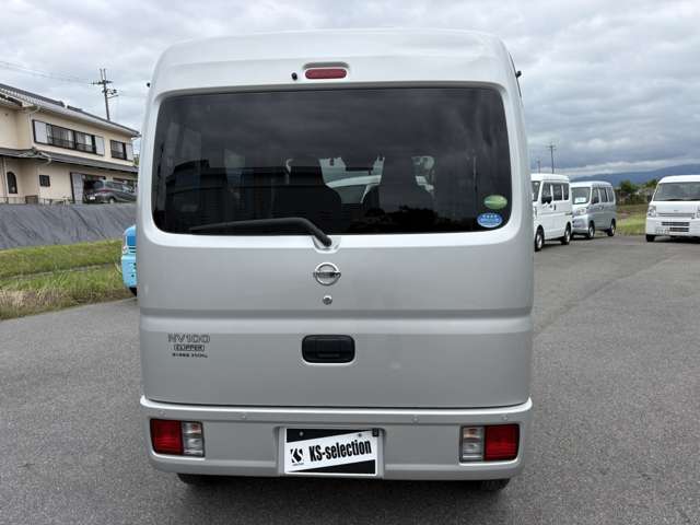 Nissan NV100 Clipper 12