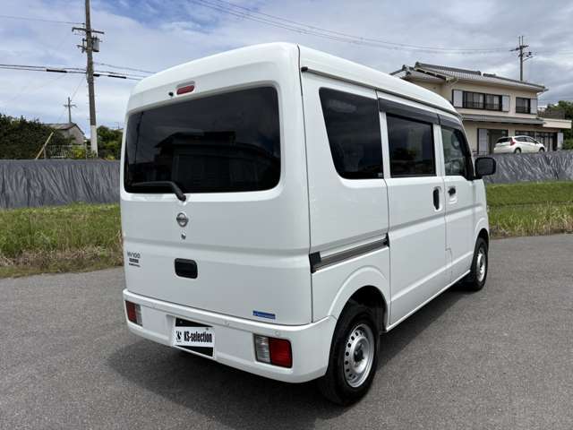 Nissan NV100 Clipper 12