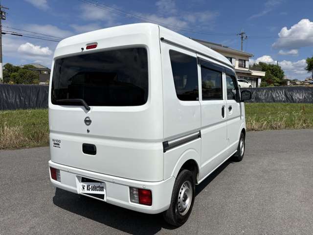 Nissan NV100 Clipper 12