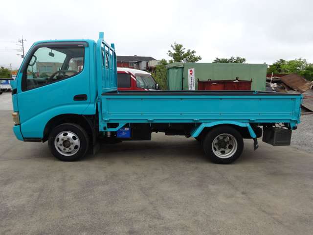 Toyota Dyna 11