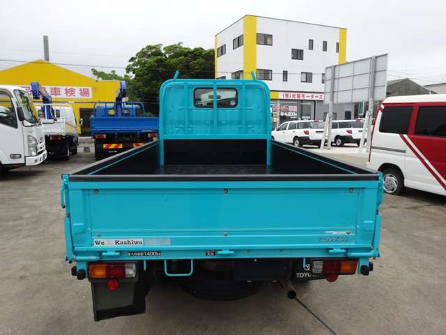 Toyota Dyna 10