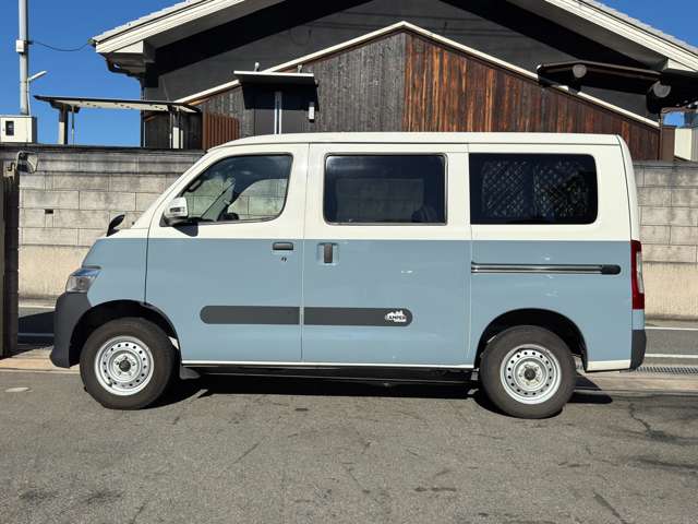 Toyota Town Ace Van 11