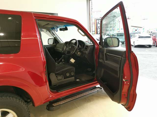 Mitsubishi Pajero 8