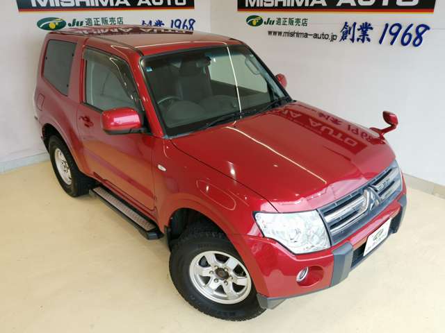 Mitsubishi Pajero 9