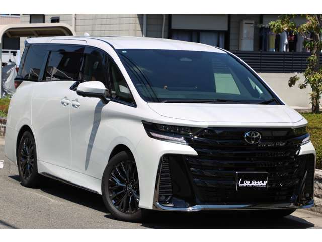 Toyota Vellfire 7
