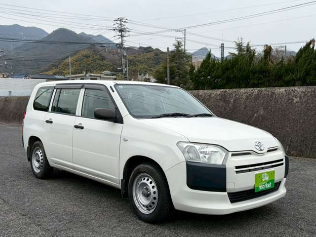 Toyota Succeed Van 10