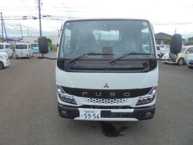 Mitsubishi Fuso Canter 8