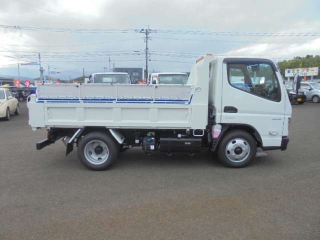 Mitsubishi Fuso Canter 10