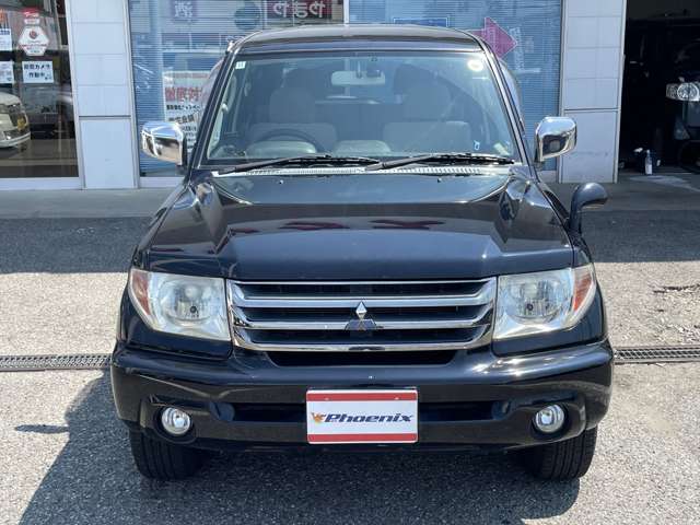 Mitsubishi Pajero iO 6