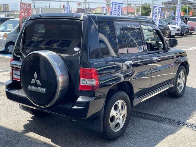 Mitsubishi Pajero iO 10