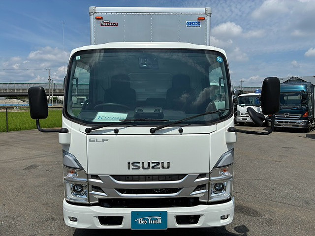 Isuzu Elf 5