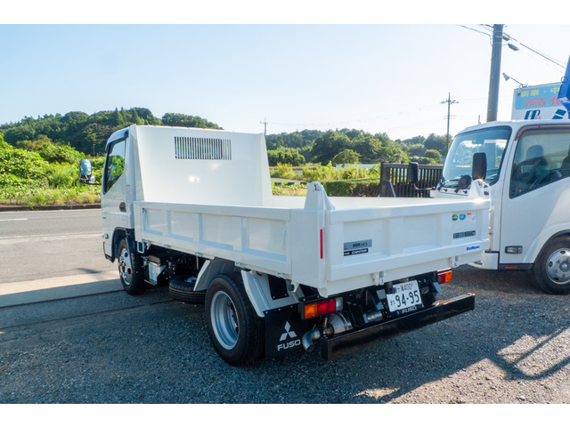 Mitsubishi Fuso Canter 8