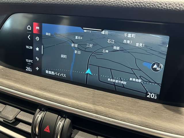Alfa Romeo Stelvio 11
