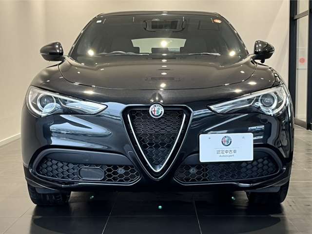 Alfa Romeo Stelvio 4
