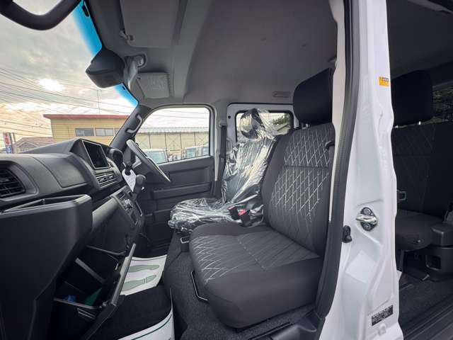 Daihatsu Atrai 9
