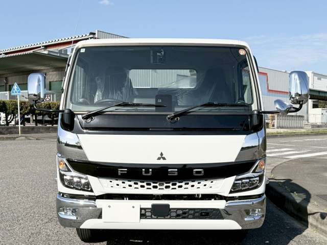 Mitsubishi Fuso Canter 3