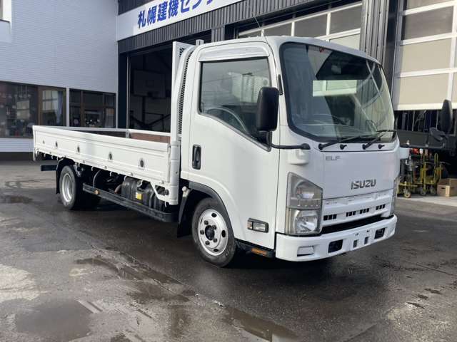 Isuzu Elf 11