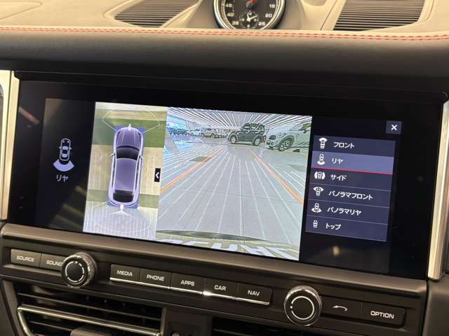 Porsche Macan 12