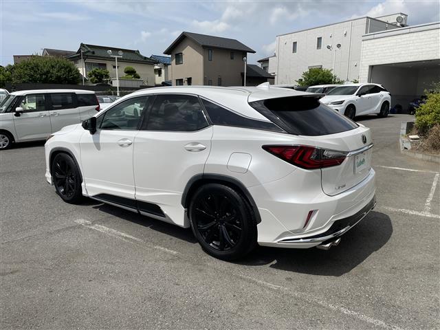 Lexus RX 8