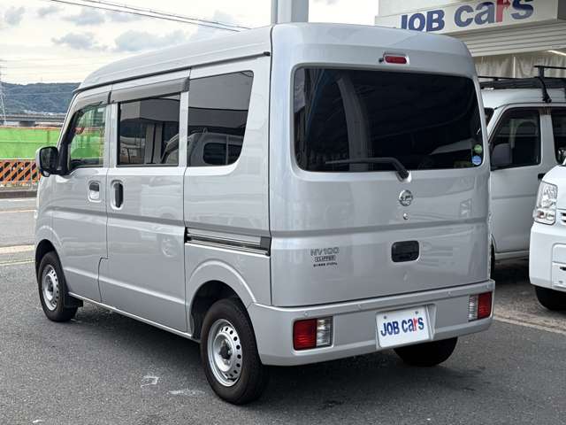 Nissan NV100 Clipper 11
