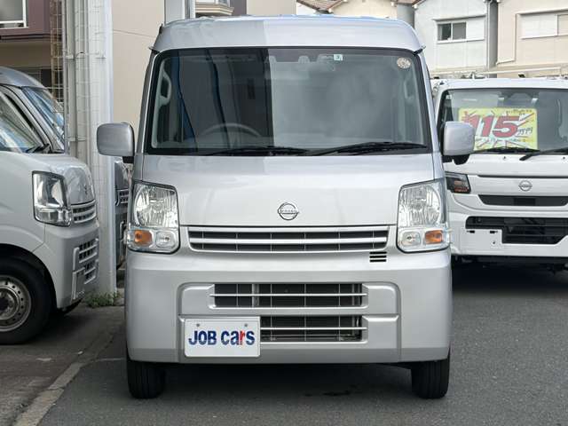 Nissan NV100 Clipper 6