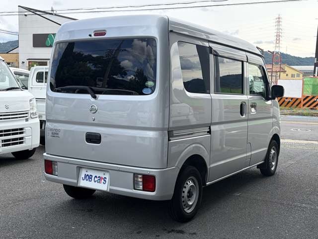 Nissan NV100 Clipper 9