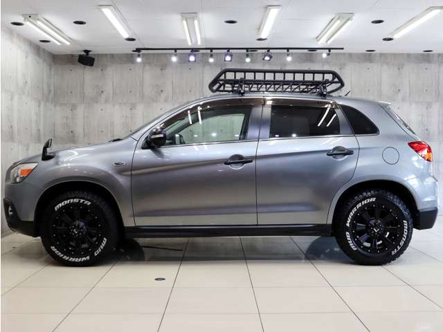 Mitsubishi RVR 11