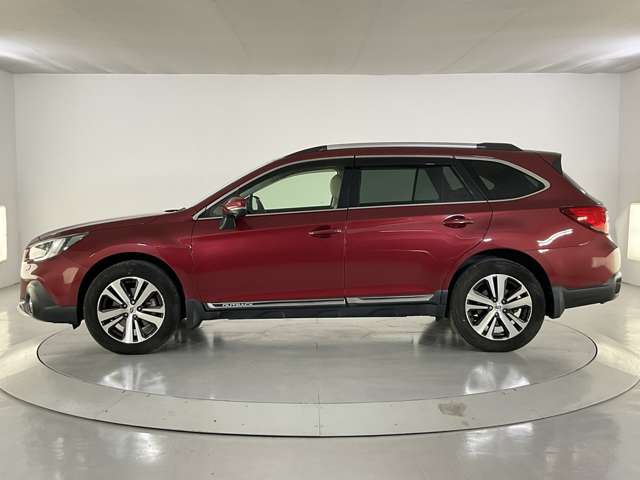 Subaru Legacy Outback 7