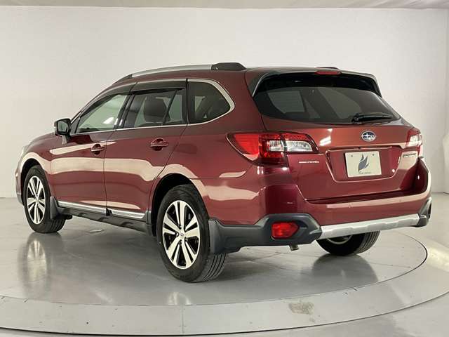 Subaru Legacy Outback 8