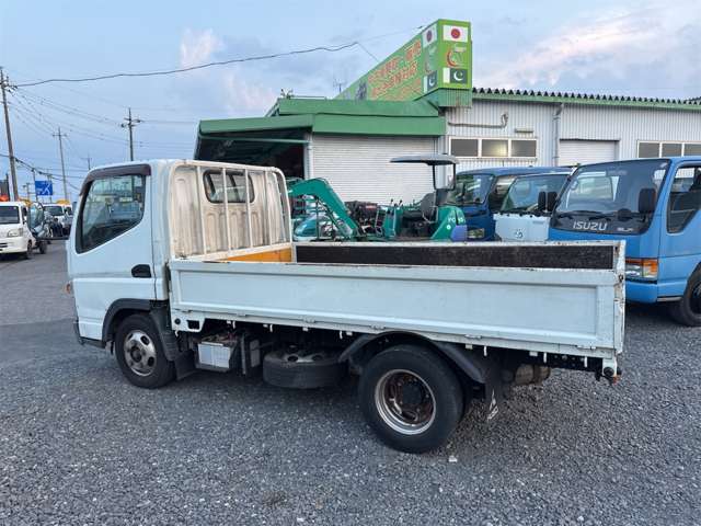 Mitsubishi Fuso Canter 12