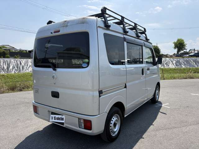 Nissan NV100 Clipper 11