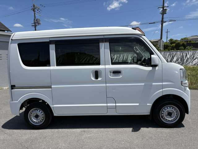 Nissan NV100 Clipper 11