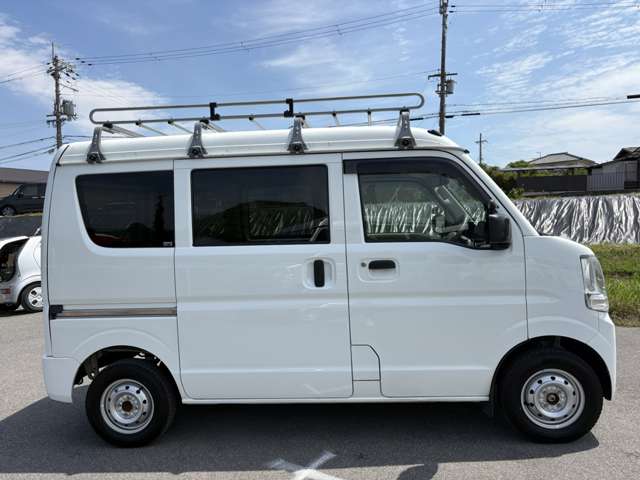 Nissan NV100 Clipper 11