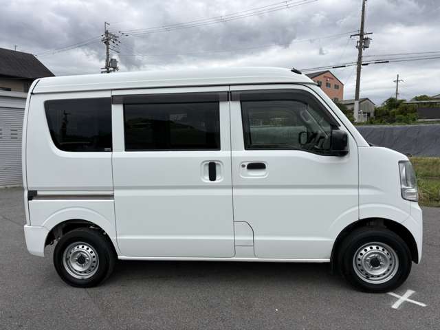Nissan NV100 Clipper 10