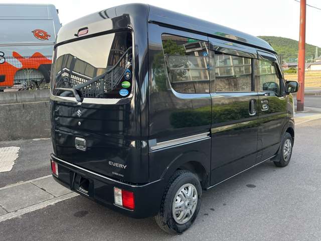 Suzuki Every 8