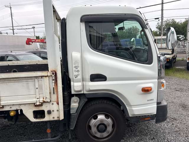 Mitsubishi Fuso Canter 8