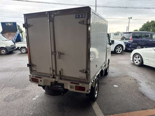 Subaru Sambar Truck 11