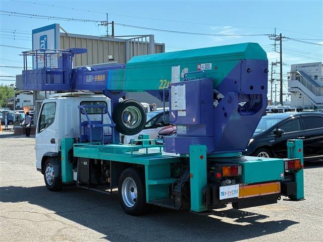 Mitsubishi Fuso Canter 11