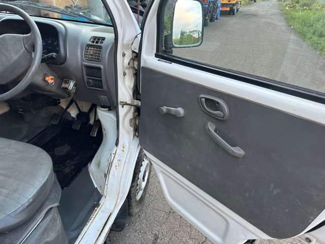 Mazda Scrum Truck 11