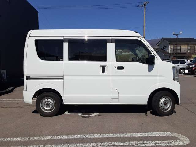 Suzuki Every 9
