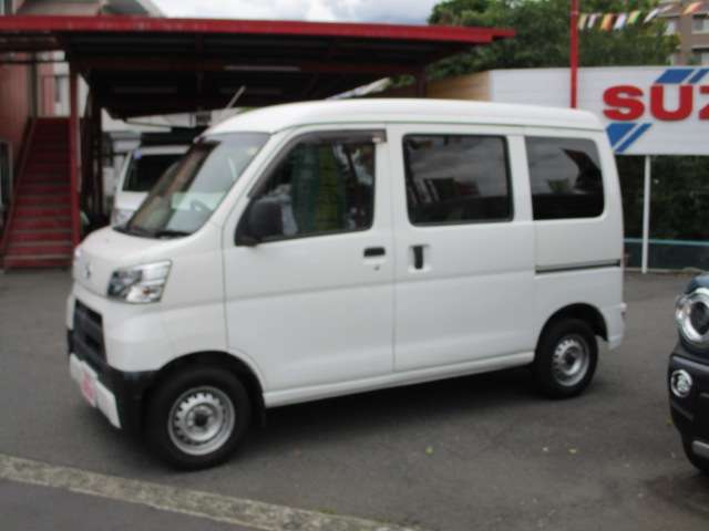 Daihatsu Hijet Cargo 7