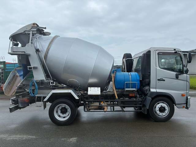 Hino Ranger 12