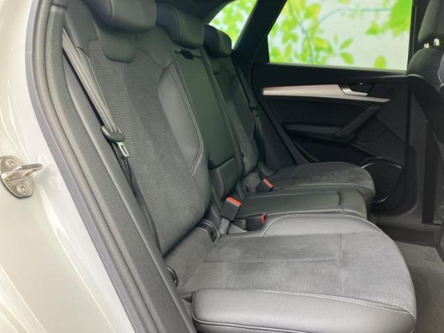 Audi Q5 Sportback 7