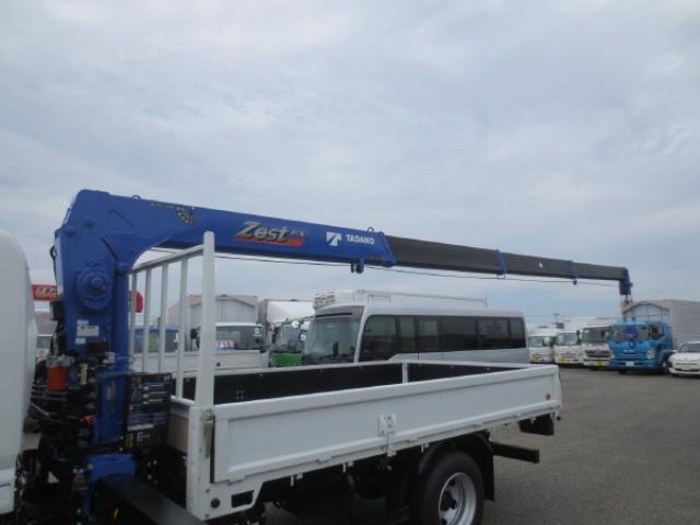 Mitsubishi Fuso Canter 11