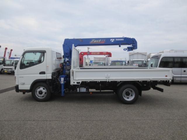 Mitsubishi Fuso Canter 9